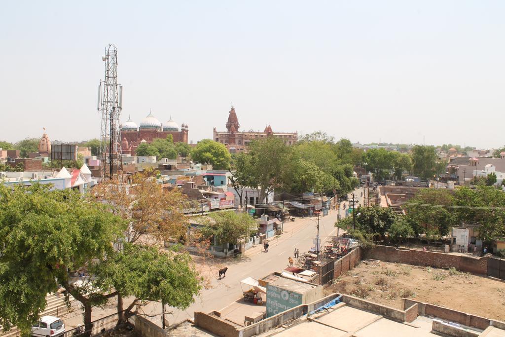 Krishnam Guest House Mathura Exteriör bild