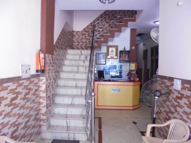 Krishnam Guest House Mathura Exteriör bild